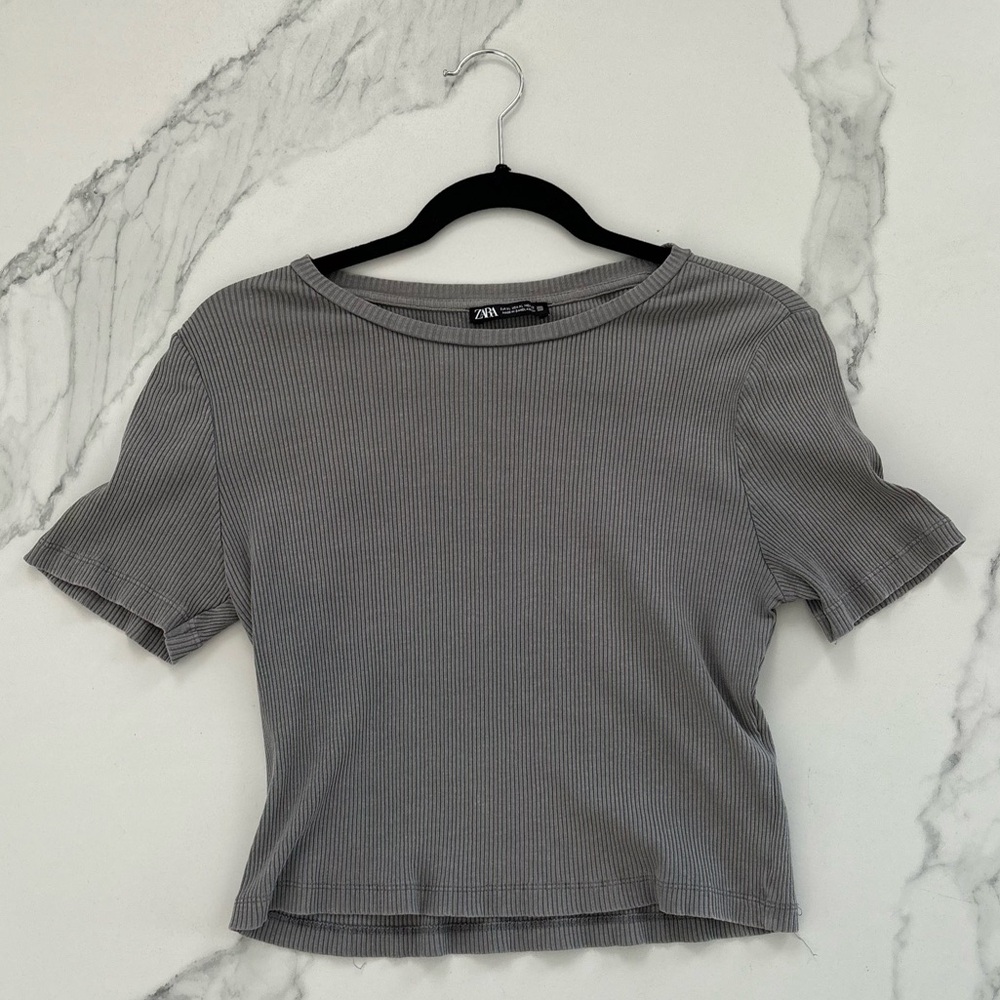 Grey ribbed T-Shirt